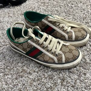 Gucci sneakers